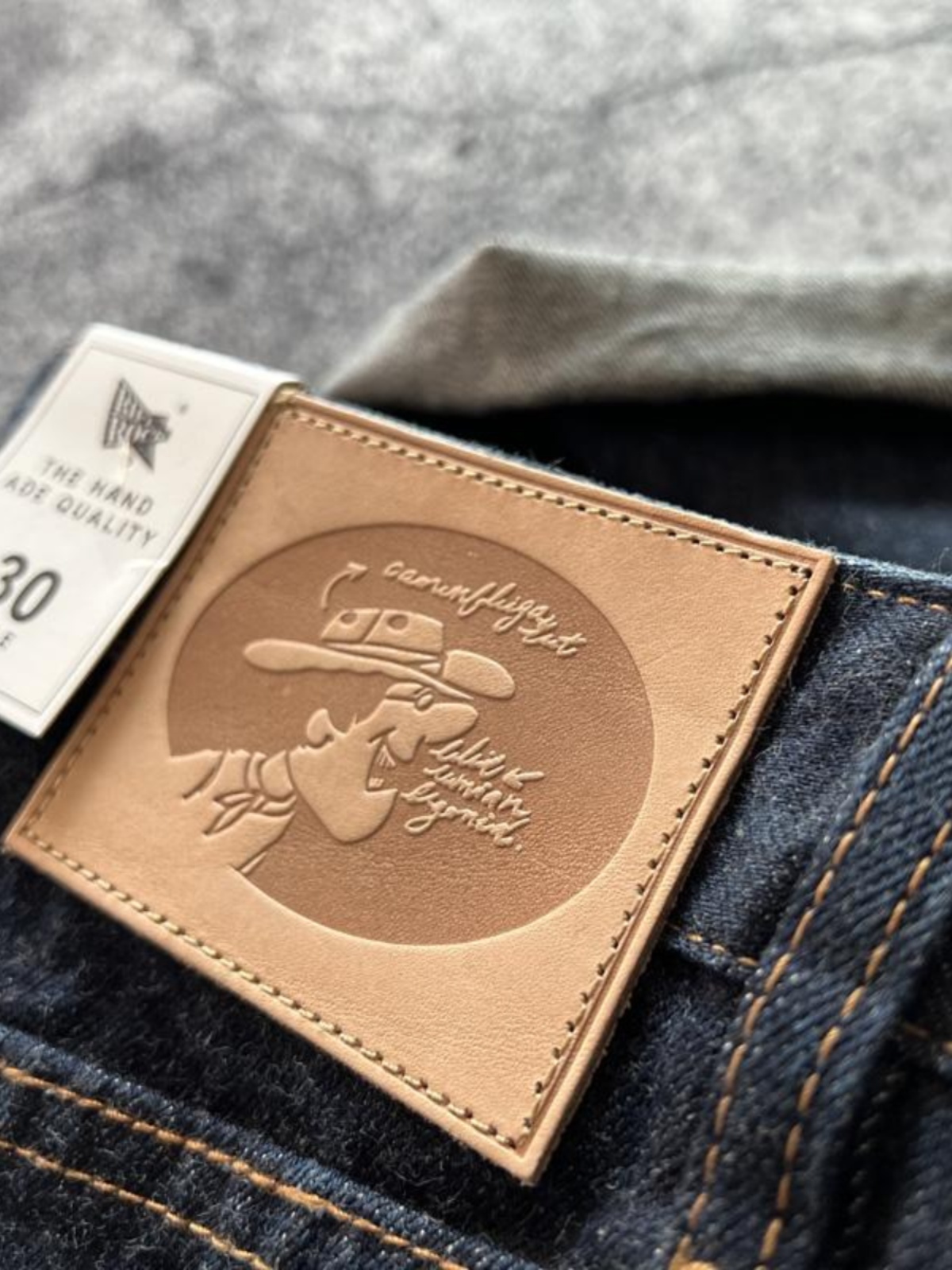 Hochwertige amerikanische Retr – Levis Jeans 501 Bewertung und Preis